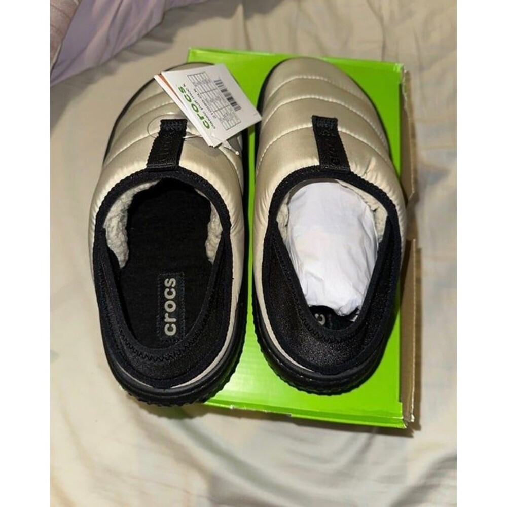 Crocs - Picture 3 of 5